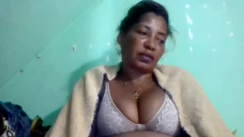Snapshot of wharda chatting on 9, 6, 2026 wharda online show from 9, 6, 2026