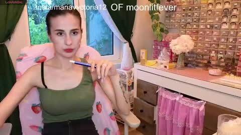 Victoria Maria online show from 4, 6, 2026