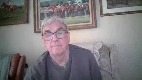 whitebriefs009 online show from 20, 5, 2026