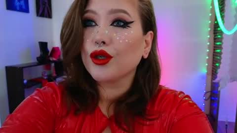 Laura  online show from 20, 6, 2026