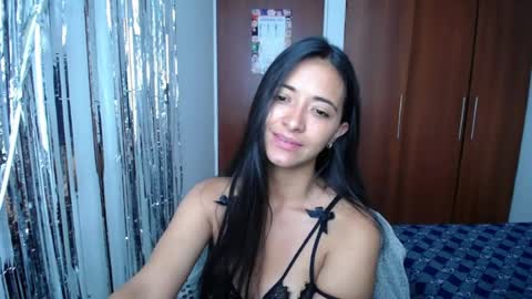 Ilauren online show from 8, 6, 2026