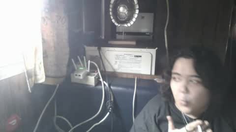 Snapshot of wigper chatting on 22, 12, 2025 wigper online show from 22, 12, 2025
