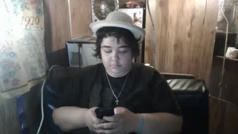 Snapshot of wigper chatting on 18, 4, 2026 wigper online show from 18, 4, 2026