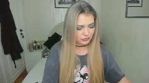 Miss Deea online show from 14, 6, 2026