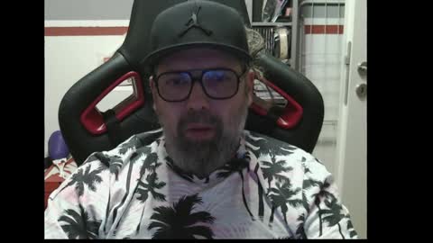 Adam online show from 17, 5, 2026