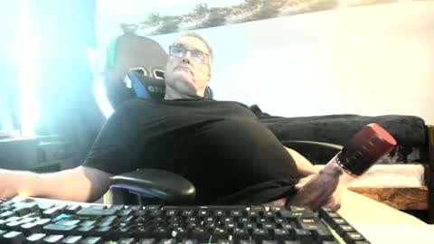 Snapshot of wowsers2022 chatting on 4, 4, 2026 wowsers2022 online show from 4, 4, 2026
