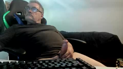Snapshot of wowsers2022 chatting on 23, 4, 2026 wowsers2022 online show from 23, 4, 2026
