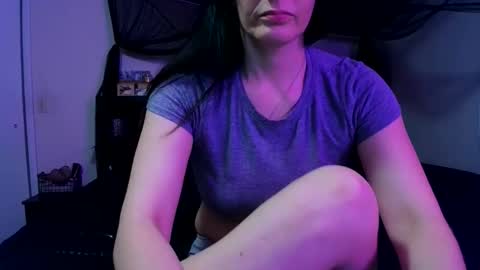 Crystal Lake online show from 10, 6, 2026
