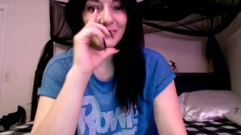 Crystal Lake online show from 20, 6, 2026