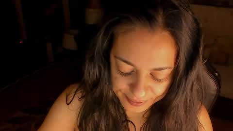 Snapshot of xlaracroftx chatting on 25, 5, 2026 Lara online show from 25, 5, 2026