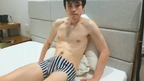 Snapshot of xoxoxoxox12 chatting on 1, 7, 2026 Mark online show from 1, 7, 2026