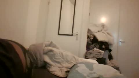 Danielle online show from 9, 6, 2026