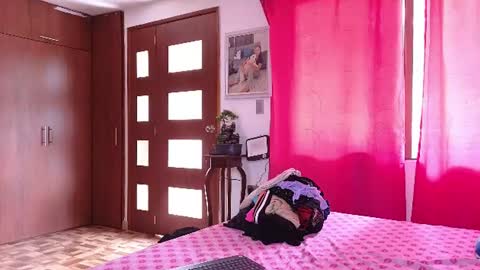 xxxtatianabustyxxx online show from 9, 6, 2026