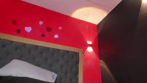 Snapshot of yayahilton chatting on 5, 6, 2026 YAYA online show from 5, 6, 2026