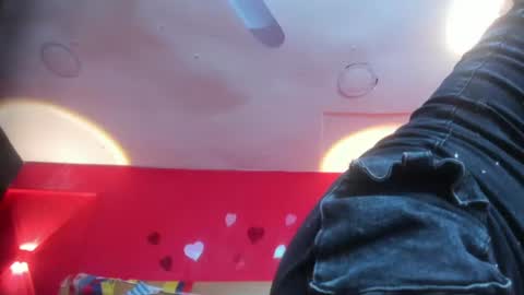 Snapshot of yayahilton chatting on 21, 6, 2026 YAYA online show from 21, 6, 2026