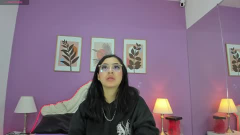 Yaya  online show from 6, 6, 2026