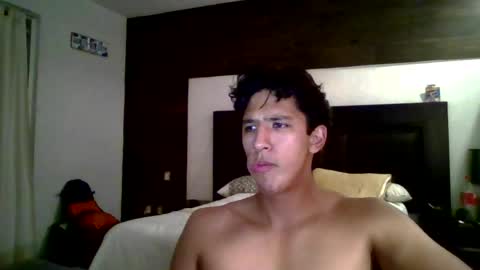 yongmodel00 online show from 29, 6, 2026