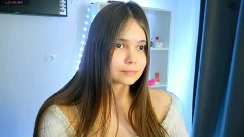 Julia Next stream  online show from 17, 6, 2026