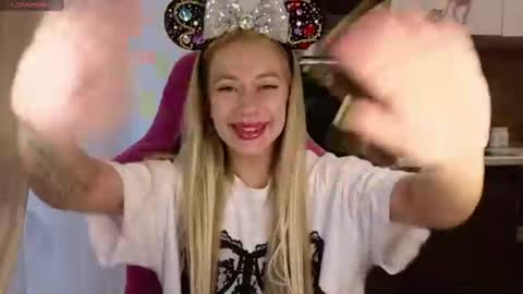 Alice  online show from 4, 7, 2026