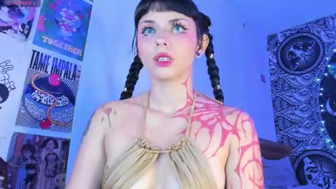 Daniela  Help me reach 100 likes online show from 18, 6, 2026