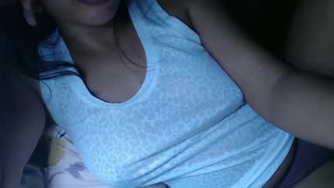 yourhotboobies23 online show from 25, 2, 2025