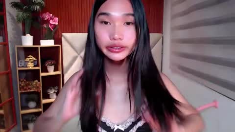 yoursluttyashxx online show from 9, 6, 2026