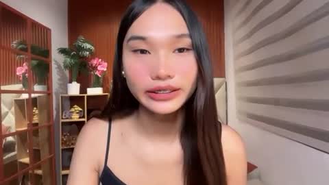 yoursluttyashxx online show from 12, 6, 2026