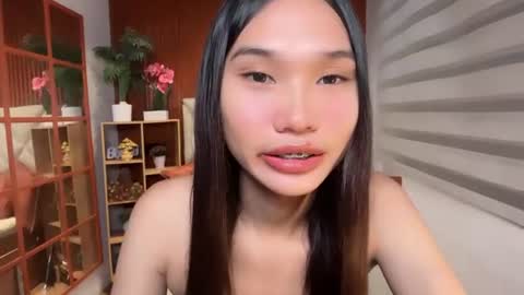 yoursluttyashxx online show from 13, 6, 2026