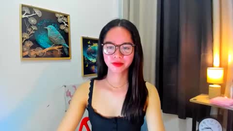 yourtinybunny online show from 3, 6, 2026