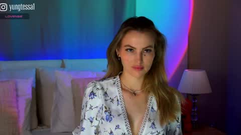 Snapshot of yungtessa chatting on 9, 6, 2026 Tessa online show from 9, 6, 2026