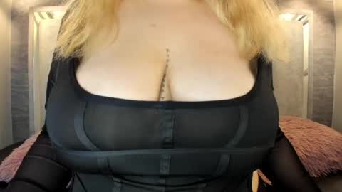 Claire  online show from 10, 5, 2026