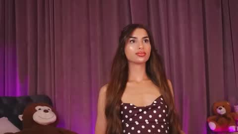 zariaavera online show from 23, 5, 2026