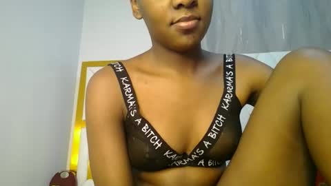 Snapshot of zariah011 chatting on 17, 6, 2026 zariah online show from 17, 6, 2026