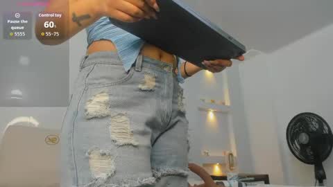 Snapshot of zenda_evans chatting on 8, 6, 2026 Zenda Evans online show from 8, 6, 2026