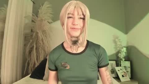 zhally_dee online show from 19, 6, 2026
