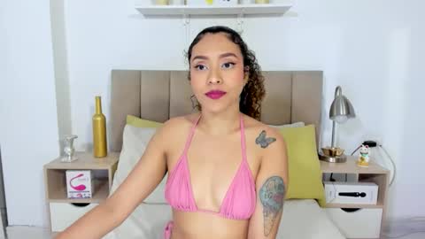 Zoe Gruber online show from 7, 6, 2026