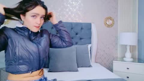 Snapshot of zoewilliis chatting on 5, 6, 2026 ZoeWilliis online show from 5, 6, 2026