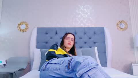Snapshot of zoewilliis chatting on 13, 6, 2026 ZoeWilliis online show from 13, 6, 2026