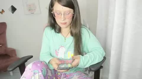 Alicie online show from 10, 6, 2026