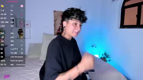 Zury Ramirez online show from 20, 6, 2026