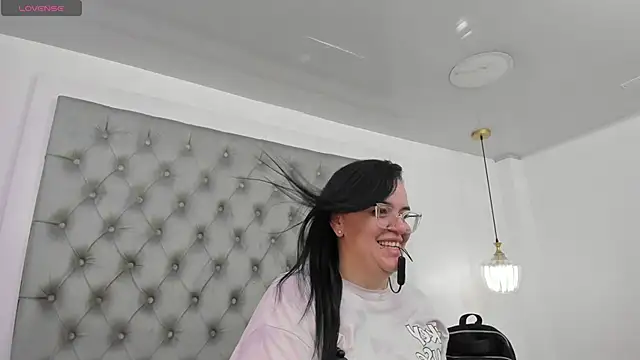anette cooper online show from 19, 6, 2026