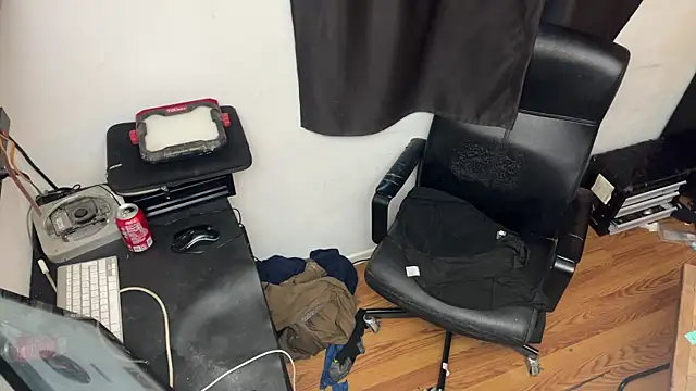 leanjamesdean online show from 21, 6, 2026