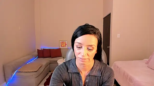 Kristen Garner online show from 5, 6, 2026