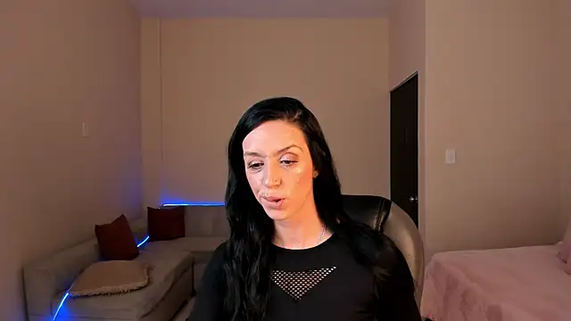 Kristen Garner online show from 6, 6, 2026