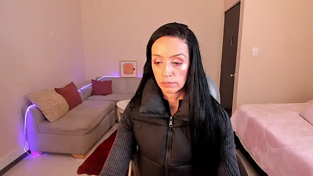 Kristen Garner online show from 20, 6, 2026