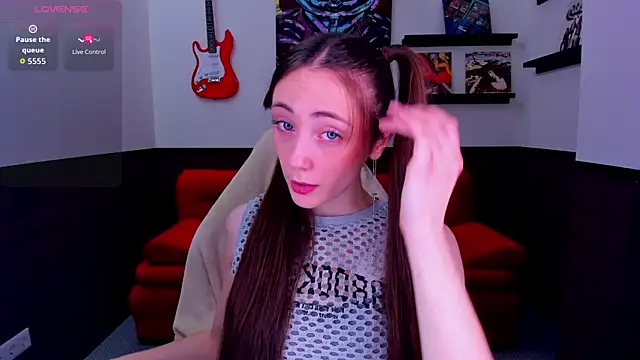 Lexi Split online show from 24, 6, 2026