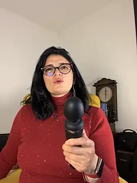 adriana71 online show from 13, 6, 2026