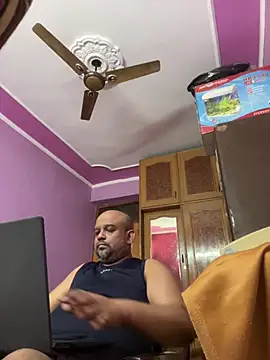 Dick 6inches online show from 10, 6, 2026