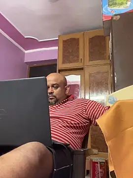 Dick 6inches online show from 16, 6, 2026