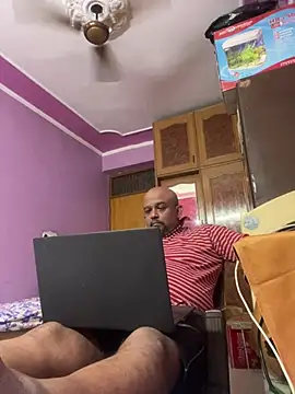 Dick 6inches online show from 17, 6, 2026